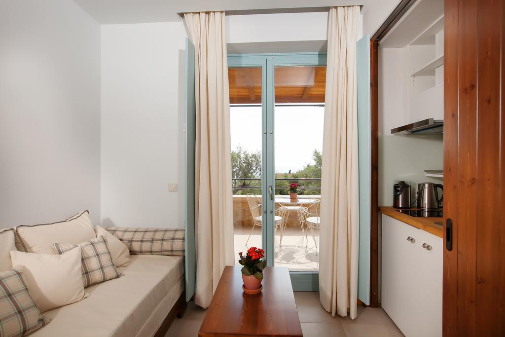 Lithos Guesthouse Kardamili Экстерьер фото
